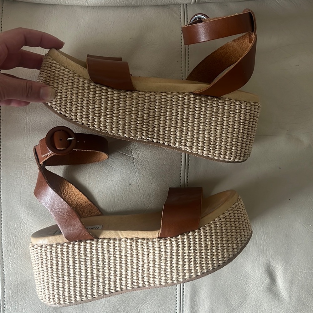 Steve Madden sandals